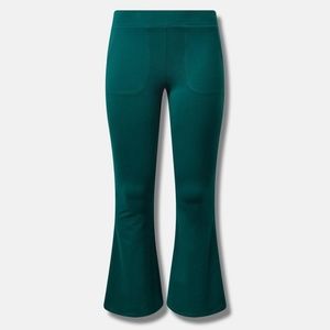 Torrid Full Length Signature Waist Flare Pocket Legging - Botanical Garden Green